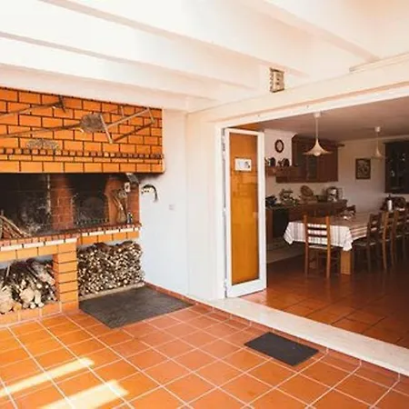 Villa Fatima-ourem - Quinta Da Luz - Breakfast Included Ourém