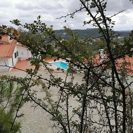 Villa Fátima-ourém - Quinta Da Luz - Breakfast Included