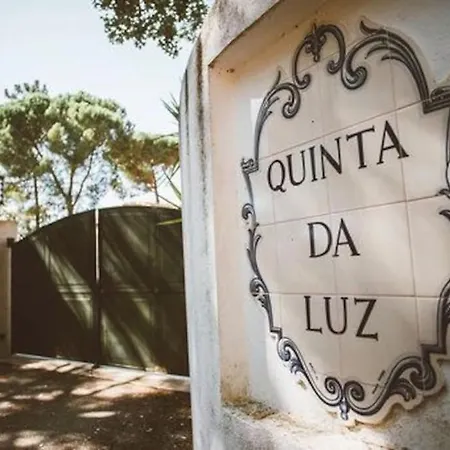 Willa Fatima-ourem - Quinta Da Luz - Breakfast Included Ourém