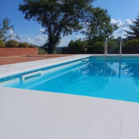Villa Fátima-Ourém - Quinta da Luz - breakfast included *