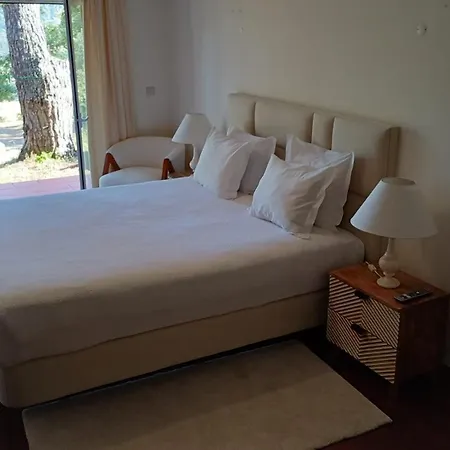 Fatima-ourem - Quinta Da Luz - Breakfast Included