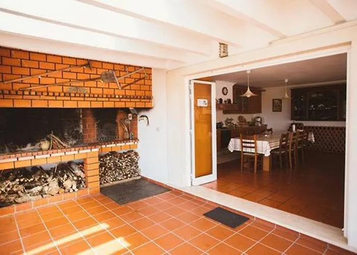 Villa Fátima-ourém - Quinta Da Luz - Breakfast Included Ourém