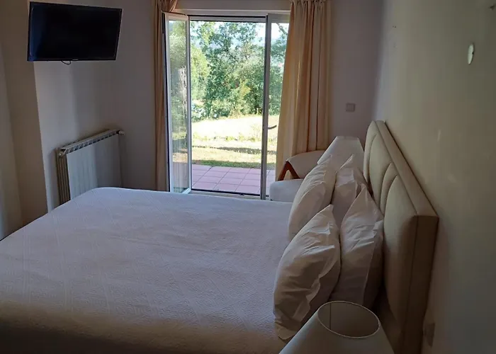 Fátima-ourém - Quinta Da Luz - Breakfast Included Villa